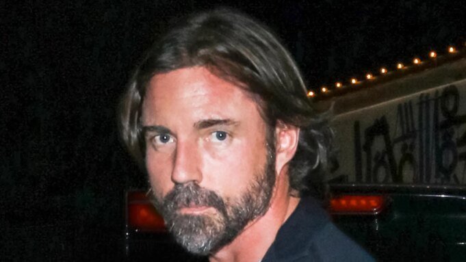 丹尼斯·理查茲 (D 丹尼斯·理查茲 (Denise Richards) 分居的丈夫亞倫·菲珀斯 (Aaron Phypers) 保釋 20 萬美元出獄| mtgamer.com