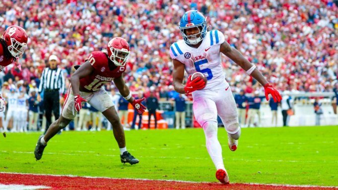 大學橄欖球週 10 選秀權與分佈圖、趨勢：21-7 投擲專家揭示最佳選擇| mtgamer.com