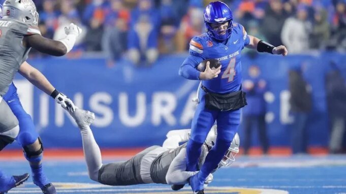 MW 第 8 週預覽：叛軍和野馬隊爭奪主打歌 > 斯蒂芬·維拉多 (Stephen Vilardo) 詳細分析了本週末西部山區聯盟 (Mountain West Conference) 的所有五場比賽| mtgamer.com