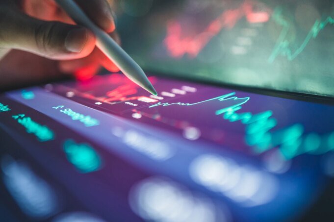 倫敦公司中型股對比。 倫敦公司中型股對比。 RMC 2025 年第 3 季度評論| mtgamer.com