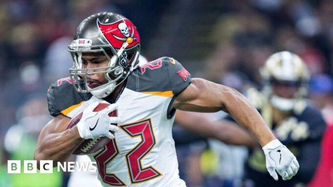前 NFL 球員道格 前 NFL 球員道格·馬丁在加州警方拘留期間死亡| mtgamer.com