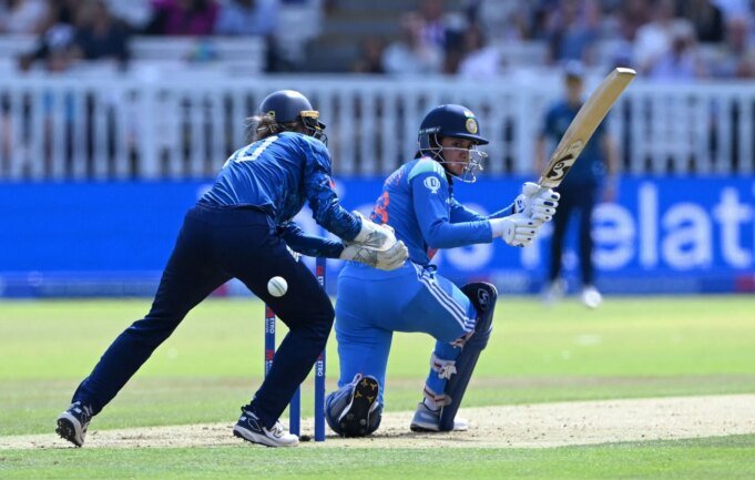 印度 (W) vs England v India - 2nd Women