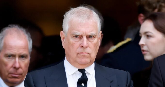 國王查理三世剝奪安德魯王子的頭銜後，他將搬到哪裡？| mtgamer.com