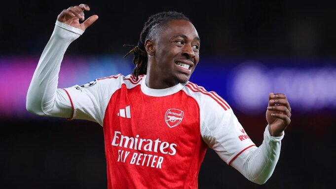 埃貝雷奇·埃茲為阿森納和托特納姆熱刺的轉會傳奇提供了新的線索| mtgamer.com