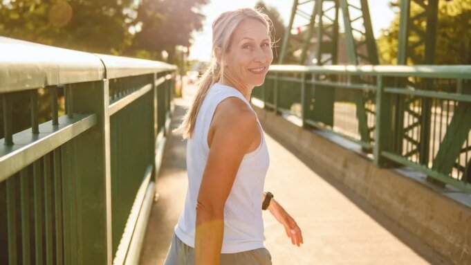 幸福專家分享早晨的六步慣例和“睡夢中離婚”的缺點| mtgamer.com