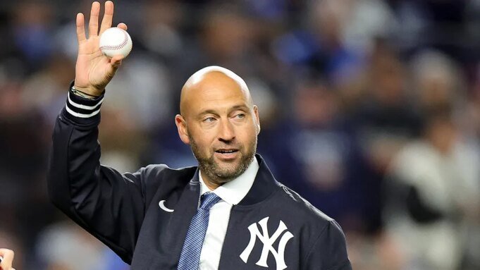 德里克·傑特 (De 德里克·傑特 (Derek Jeter) 與道奇隊球星穆基·貝茨 (Mookie Betts) 開玩笑說,他將在因新冠疫情而縮短的賽季中贏得 2020 年世界大賽冠軍| mtgamer.com