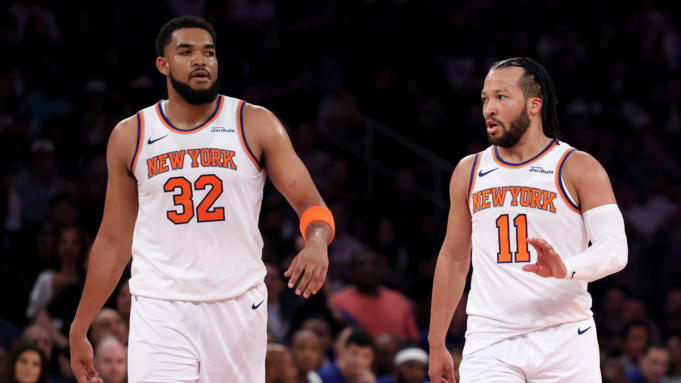 德雷蒙德·格林對賈倫·布倫森和卡爾·安東尼·唐斯進行了明確的攻擊，猛烈抨擊尼克斯隊為競爭對手| mtgamer.com