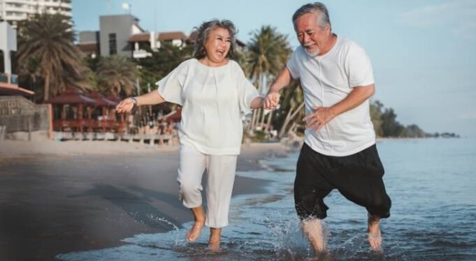 我已經 61 歲了，工作疲憊不堪，迫不及待地想開始下一篇章。我和我的妻子已經存了 150 萬美元；夠退休了嗎？| mtgamer.com