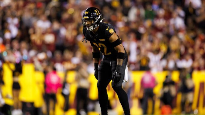 據報導，鋼人隊正在簽下老將安全衛達里克·福雷斯特（Darrick Forrest），邁克·湯姆林（Mike Tomlin）試圖修復下垂的二線球員。| mtgamer.com