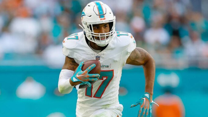 杰倫·瓦德爾著陸點：海豚隊明星接球手的四個可能目的地| mtgamer.com