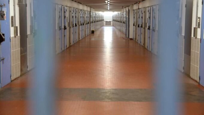 法國監獄：一顆定時炸彈| mtgamer.com