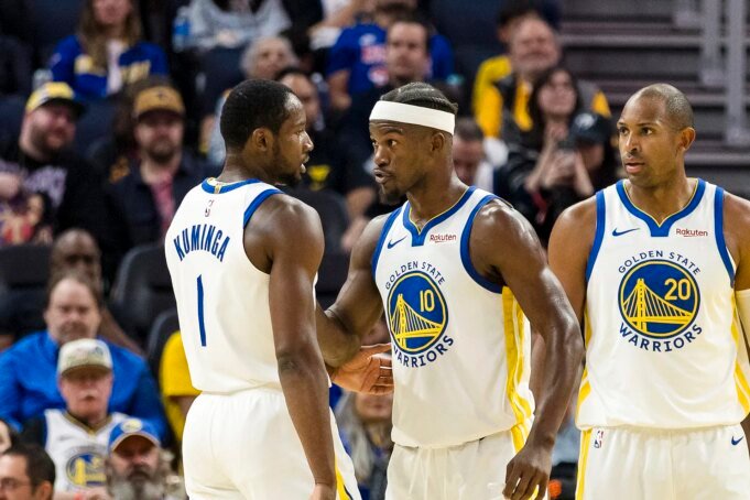 “湖人球迷嚇得發抖” NBA: Preseason-Portland Trail Blazers at Golden State Warriors - Source: Imagn