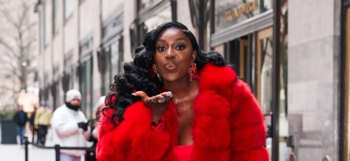 溫迪·奧塞福 (Wendy Osefo) 在 Instagram 上拍攝魅力照片，因重罪欺詐被捕，遭到粉絲攻擊| mtgamer.com