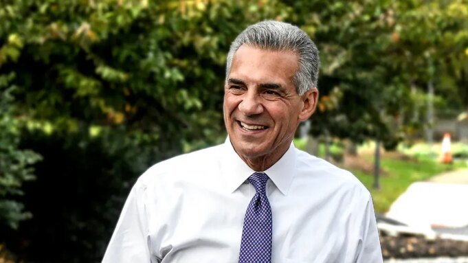 漢尼蒂宣布他將與共和 漢尼蒂宣布他將與共和黨新澤西州州長候選人傑克·恰塔雷利一起主持市政廳。| mtgamer.com