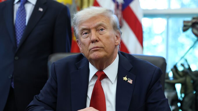 特朗普警告稱，如果最高法院就關稅裁決對他不利，美國將“戰鬥多年”| mtgamer.com