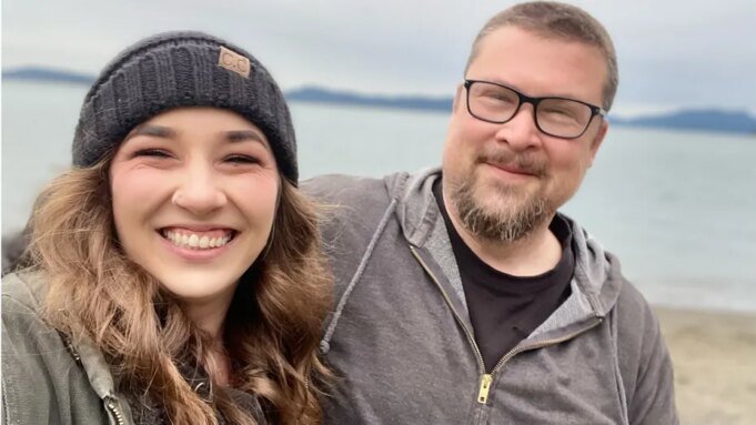 被殺摩托車手的情人表示，有犯罪記錄的謀殺嫌疑人的5萬美元保釋金讓她“絕望”| mtgamer.com