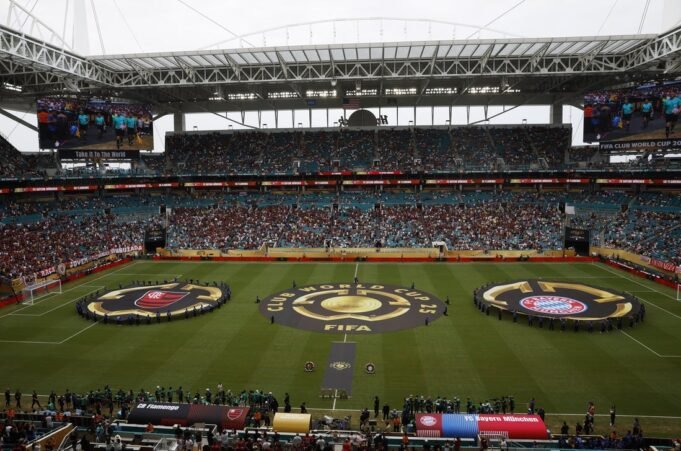 西甲聯賽取消了在邁阿 西甲聯賽取消了在邁阿密舉行的巴塞羅那與比利亞雷亞爾比賽的計劃| mtgamer.com