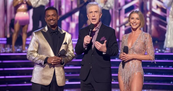 湯姆·伯杰龍 (Tom Bergeron) 因粉絲對《DWTS》回歸的支持而哭泣：“無言以對”
| mtgamer.com