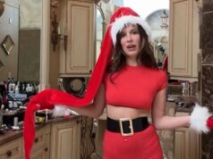 米莉·鮑比·布朗 (Millie Bobby Brown) 扮成性感精靈推廣時尚系列
| mtgamer.com 米莉·鮑比·布朗 (Millie Bobby Brown) 扮成性感精靈推廣時尚系列
| mtgamer.com