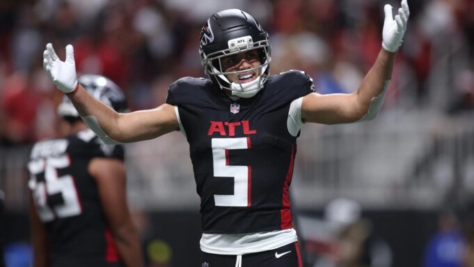 Fantasy Football 2025 第 11 周非 PPR 備忘單：球員評分可指導您最艱難的陣容選擇
| mtgamer.com