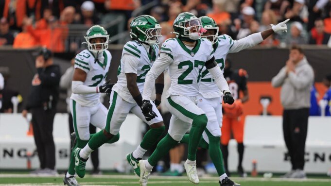 “週四橄欖球之夜”預測、賠率、盤口：噴氣機隊 vs 愛國者隊 18-9 戰績專家精選
| mtgamer.com