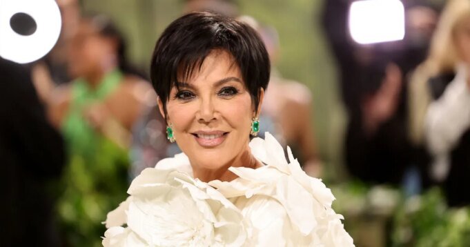 克里斯·詹納 (Kris Jenner) 在照片中使用這款定妝粉打造濾鏡般的肌膚
| mtgamer.com