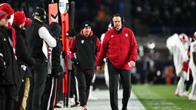 第二名印第安納州以 12-0 的戰績，以 56-3 戰勝普渡大學贏得十大聯盟冠軍賽席位
| mtgamer.com