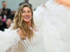 吉賽爾·邦辰 (Gisele Bundchen) 使用這款保濕髮油打造柔滑的超模秀發 — 現僅需 27 美元!
| mtgamer.com 吉賽爾·邦辰 (Gisele Bundchen) 使用這款保濕髮油打造柔滑的超模秀發 — 現僅需 27 美元!
| mtgamer.com