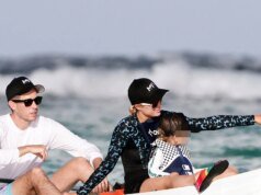 帕麗斯·希爾頓 (Paris Hilton) 在聖巴特家庭度假中大放異彩
| mtgamer.com 帕麗斯·希爾頓 (Paris Hilton) 在聖巴特家庭度假中大放異彩
| mtgamer.com