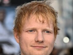 艾德·希蘭 (Ed Sheeran) 在專輯《Play》豪華版中暗示婚姻衝突
| mtgamer.com 艾德·希蘭 (Ed Sheeran) 在專輯《Play》豪華版中暗示婚姻衝突
| mtgamer.com