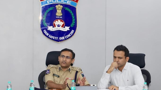 Cyber​​​​abad 警方與 GHMC 起草聯合路線圖，以解決擁堵、安全和懸而未決的道路施工問題
| mtgamer.com