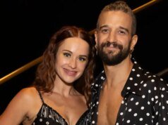 DWTS 的馬克·巴拉斯 (Mark Ballas) 為惠特尼 (Whitney) 自由泳概念“醞釀了一段時間”
| mtgamer.com DWTS 的馬克·巴拉斯 (Mark Ballas) 為惠特尼 (Whitney) 自由泳概念“醞釀了一段時間”
| mtgamer.com