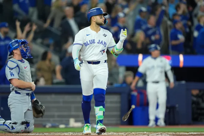 MLB 自由球員排名：凱爾·塔克 (Kyle Tucker) 領先 2026 年前 20 名擊球手
| mtgamer.com