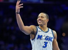 NBA杯小組賽勝者和負者:淘汰賽階段正式確定
| mtgamer.com NBA杯小組賽勝者和負者:淘汰賽階段正式確定
| mtgamer.com