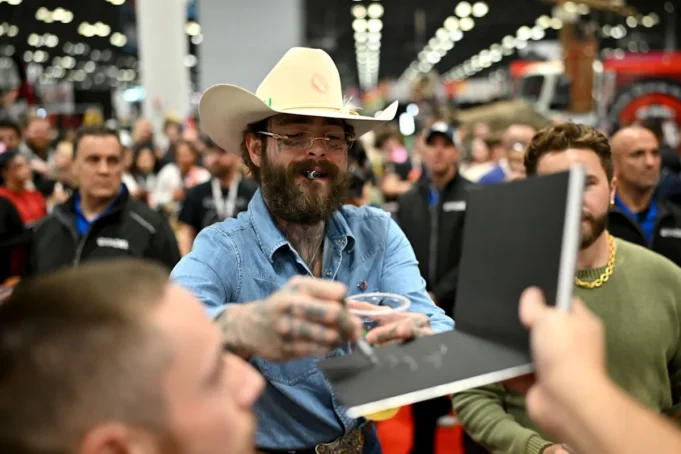 NFL 宣布波斯特·馬龍、利爾·喬恩、傑克·懷特成為感恩節中場秀的頭條新聞
| mtgamer.com