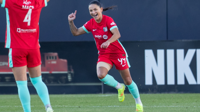 NWSL 本週最佳球隊：路易斯維爾競技隊首次亮相錦標賽，球員和俱樂部在季后賽門票上蓋章| mtgamer.com