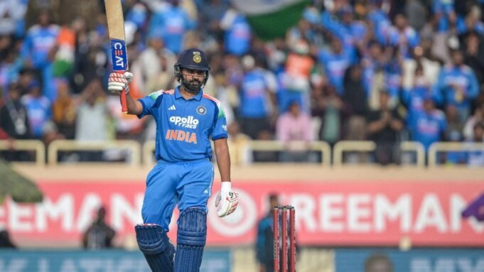 ODI 歷史上最多六人制比賽，完整名單：羅希特·夏爾馬 (Rohit Sharma) 超越前巴基斯坦隊長
| mtgamer.com