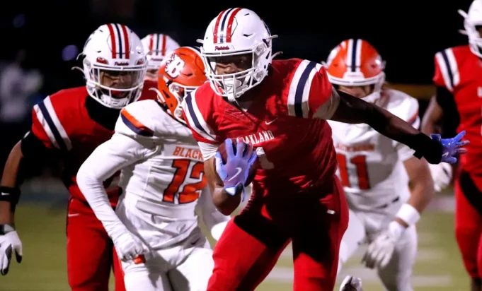 Ole Miss 橄 Ole Miss 橄欖球承諾 Craig Tutt 助力奧克蘭重返 6A 州冠軍
| mtgamer.com