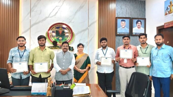 VSU 學生參加在孟 VSU 學生參加在孟買舉行的全球會議
| mtgamer.com