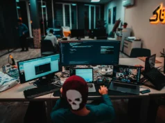 Veritone (VERI) 的債務紀律和人工智能擴張推動其不斷發展的增長故事
| mtgamer.com Veritone (VERI) 的債務紀律和人工智能擴張推動其不斷發展的增長故事
| mtgamer.com