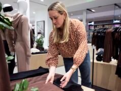 假日購物對美國的狀況有何影響?專家尋找線索
| mtgamer.com 假日購物對美國的狀況有何影響?專家尋找線索
| mtgamer.com