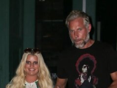 傑西卡·辛普森在與埃里克·約翰遜的離婚指控中堅稱感恩節是“家庭第一”
| mtgamer.com 傑西卡·辛普森在與埃里克·約翰遜的離婚指控中堅稱感恩節是“家庭第一”
| mtgamer.com