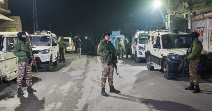 克什米爾警察局發生意 克什米爾警察局發生意外爆炸,造成九人死亡
| mtgamer.com