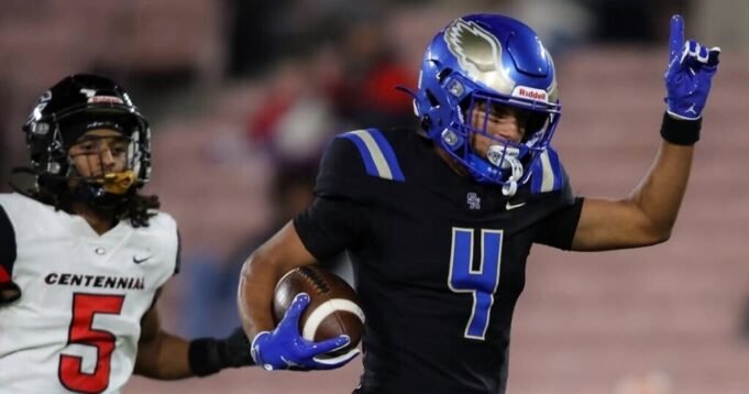 卡森·帕爾默 (Carson Palmer) 帶領排名第 12 的聖瑪格麗塔天主教隊 (Santa Margarita Catholic) 奪得 CIF 南區一級聯賽冠軍
| mtgamer.com