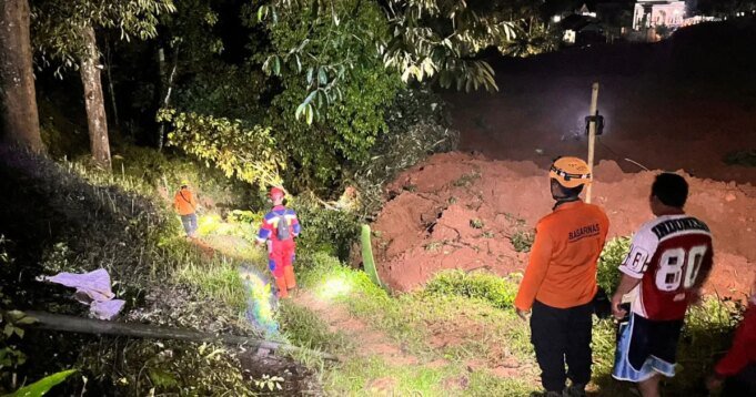 印尼爪哇島發生山體滑坡 至少2人死亡21人失踪
| mtgamer.com