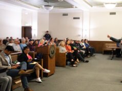 印第安納州共和黨人在選票辯論中嘗試不同的方法:傾聽| mtgamer.com 印第安納州共和黨人在選票辯論中嘗試不同的方法:傾聽| mtgamer.com