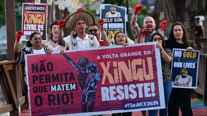 土著群體要求在巴西舉 土著群體要求在巴西舉行的聯合國氣候談判中得到關注;再次擾亂COP30會場入場
| mtgamer.com