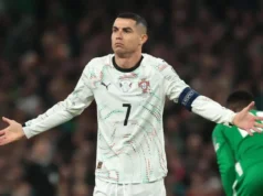 在羅納爾多被紅牌罰下後,羅伯托·馬丁內斯挺身而出!
| mtgamer.com 在羅納爾多被紅牌罰下後,羅伯托·馬丁內斯挺身而出!
| mtgamer.com