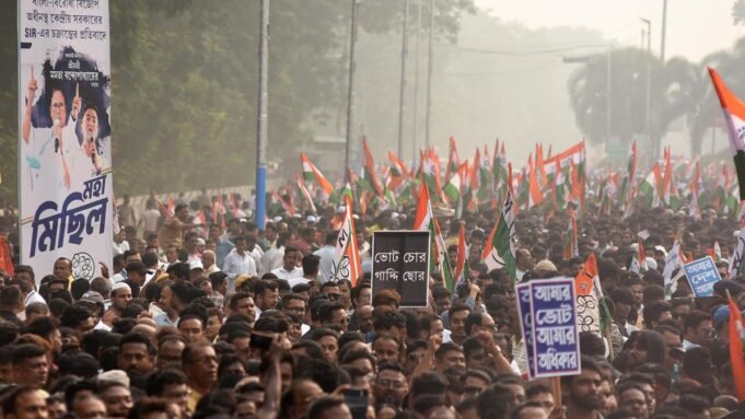 在西孟加拉邦按下恐慌按鈕
| mtgamer.com