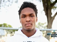 外接手尼古拉斯·倫尼爾 (Nicholas Lenear) 榮獲 2026 年海軍全美最佳陣容
| mtgamer.com 外接手尼古拉斯·倫尼爾 (Nicholas Lenear) 榮獲 2026 年海軍全美最佳陣容
| mtgamer.com